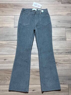ReGeneration by Celebrity Juniors Bamboo Corduroy Pants Size 9/29 Dusty Olive